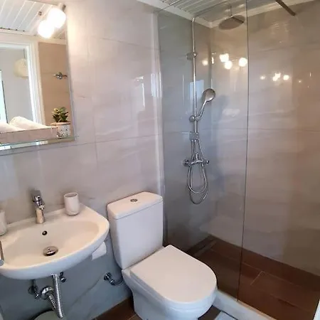 Verano Vista Apartment_near The Sea-free Parking Χερσόνησος